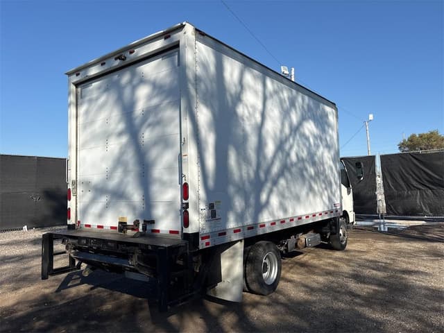 Image of Hino 155 equipment image 4