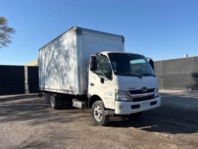 Image of Hino 155 equipment image 2