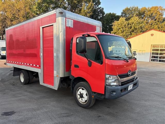 Image of Hino 195 equipment image 2