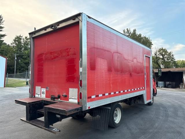Image of Hino 195 equipment image 4