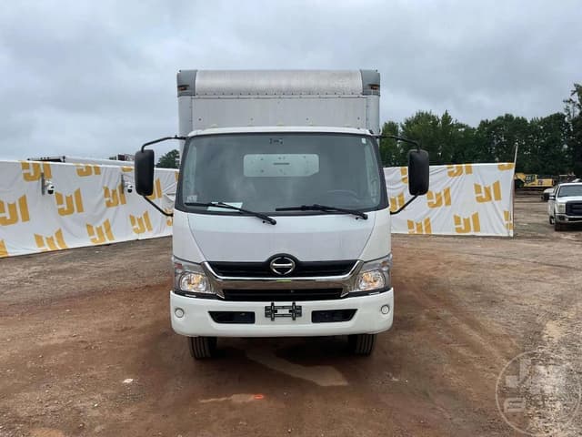 Image of Hino 195 equipment image 1