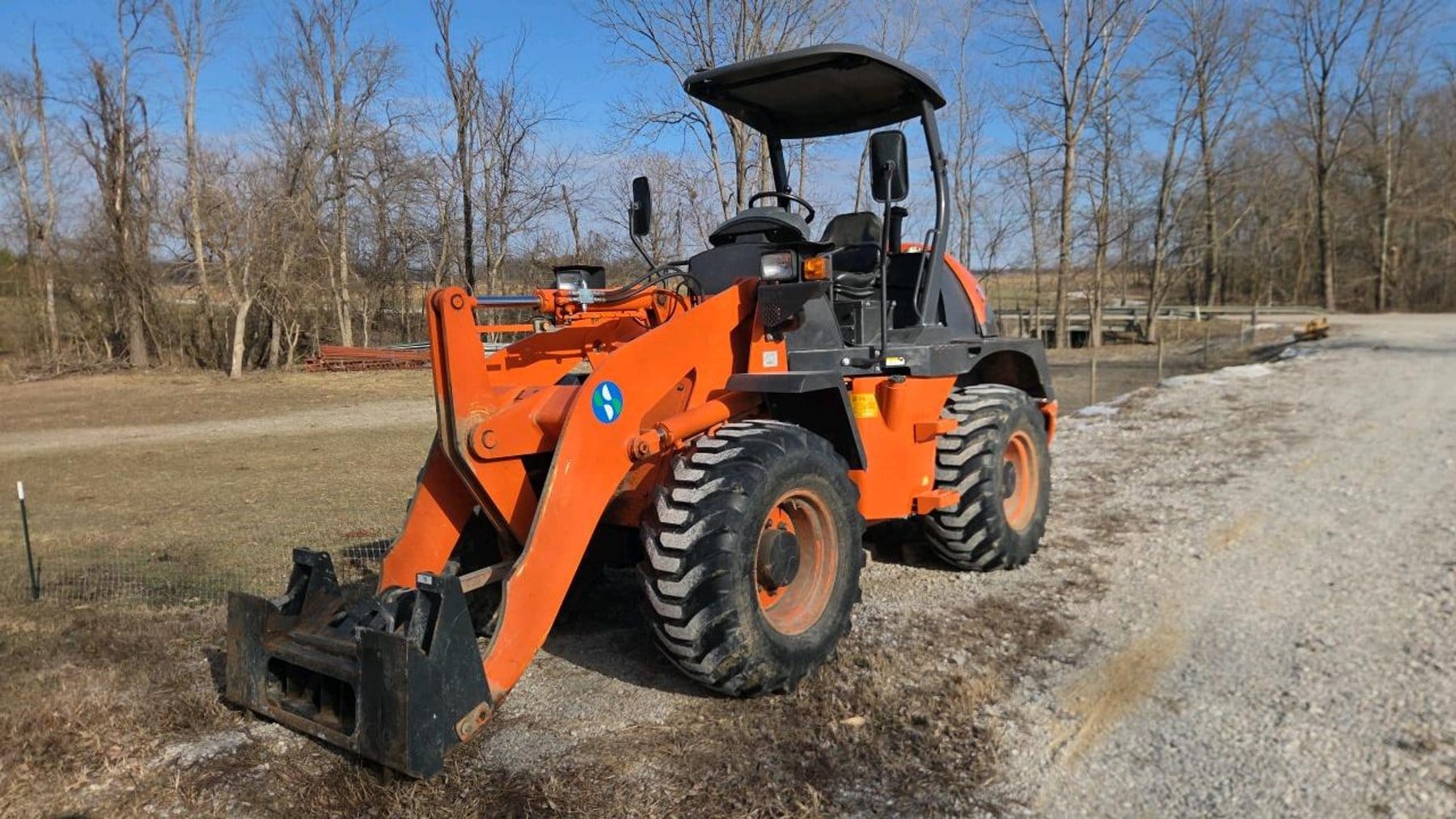 2017 Hitachi ZW80-5B Equipment Image0