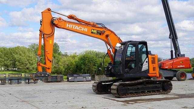 Image of Hitachi ZX135US-6 equipment image 1