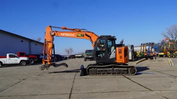 Main image Hitachi ZX135US-6