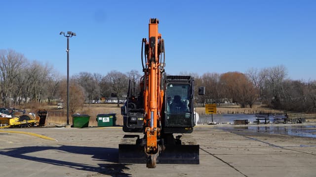 Image of Hitachi ZX135US-6 equipment image 3