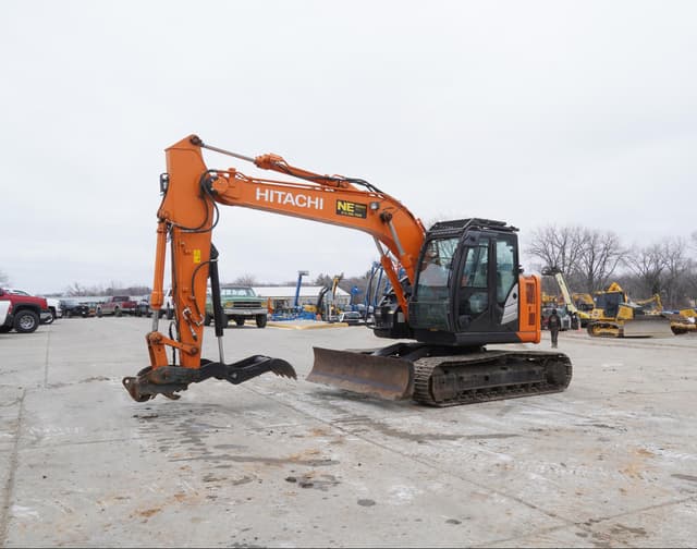 Image of Hitachi ZX135US-6 equipment image 1