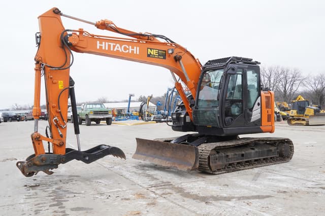 Image of Hitachi ZX135US-6 equipment image 3