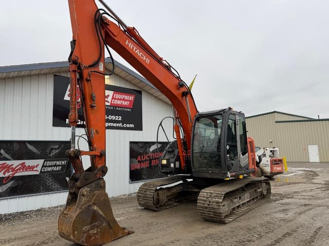 Image of Hitachi ZX135US-6 equipment image 1