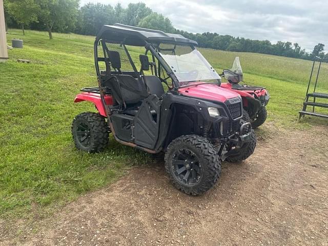 Image of Honda Pioneer 500 equipment image 2