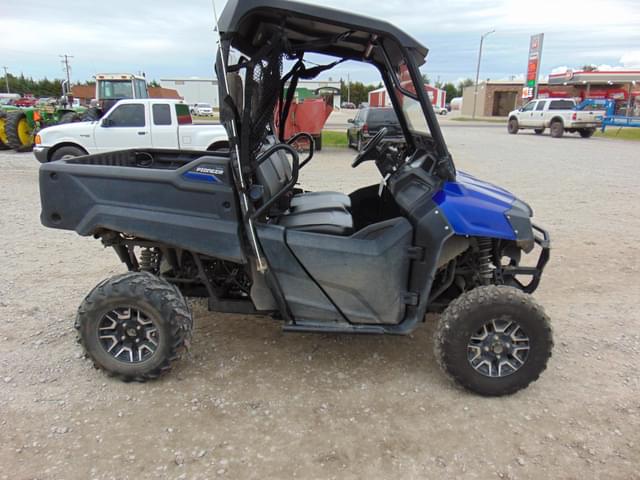 Image of Honda Pioneer 700 equipment image 4