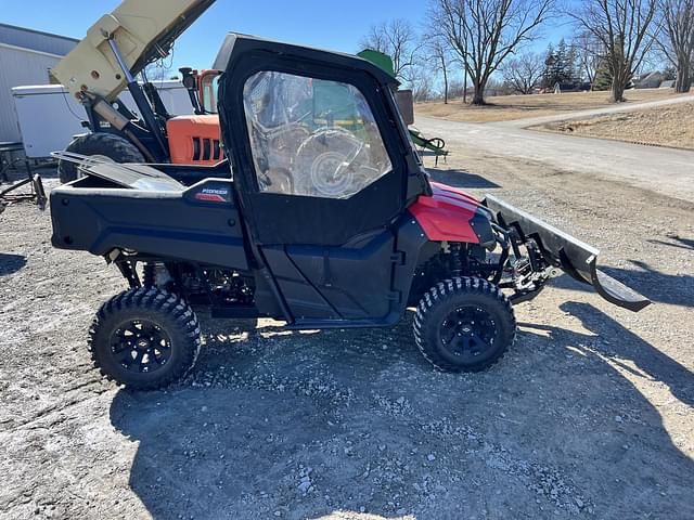 Image of Honda Pioneer 700 equipment image 3