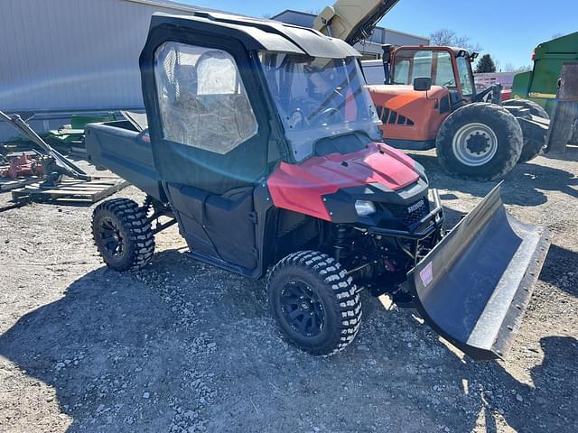 Image of Honda Pioneer 700 equipment image 1