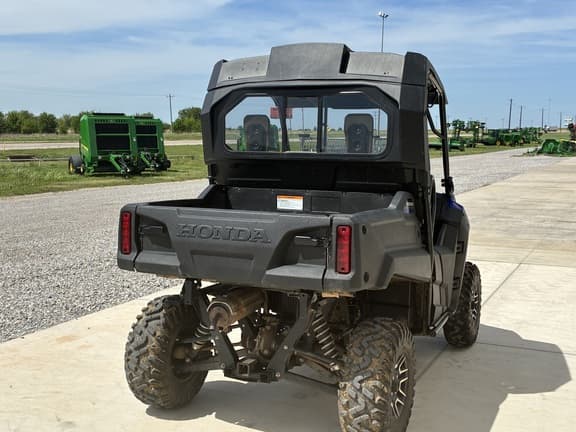 Image of Honda Pioneer 700 equipment image 3