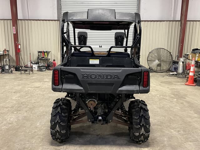 Image of Honda Pioneer 700 equipment image 4