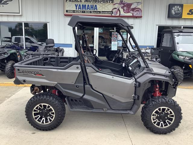 Image of Honda Pioneer 1000 equipment image 1