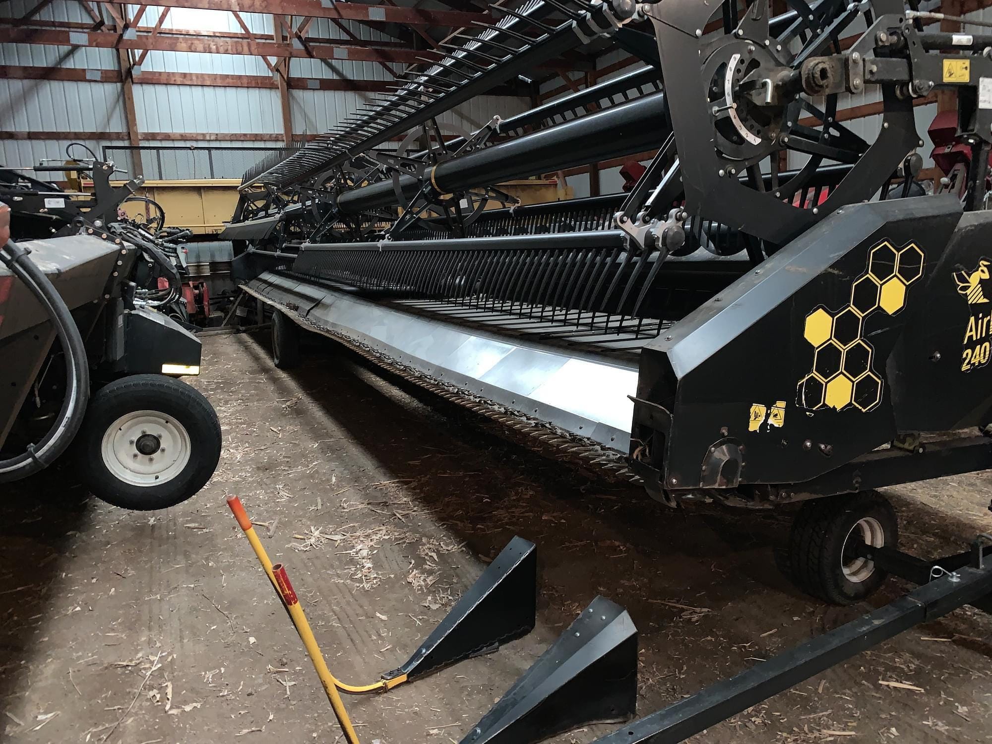 Main image Honey Bee AF240