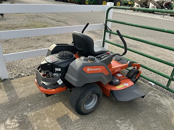 Image of Husqvarna Z248F equipment image 1