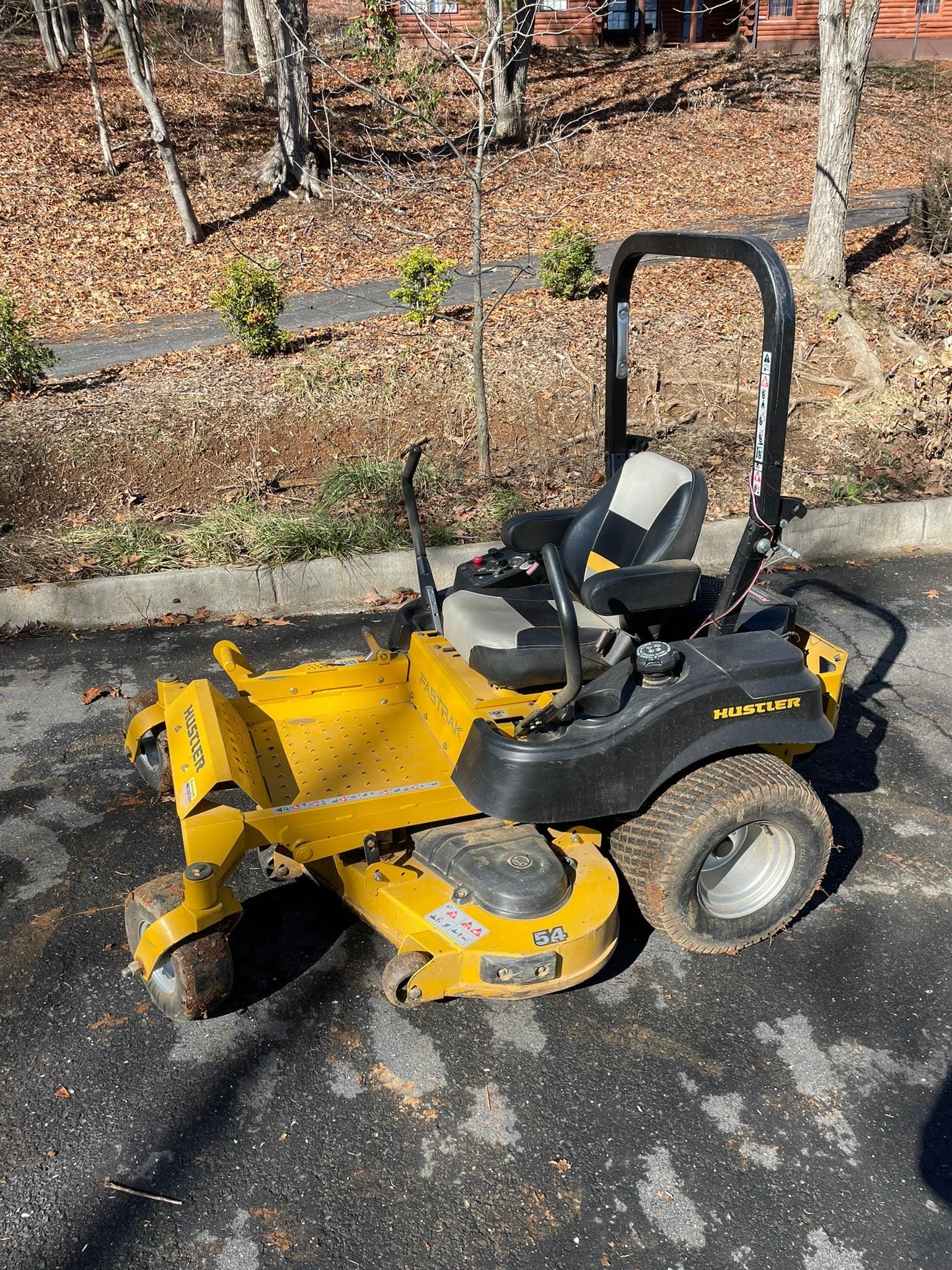 Main image Hustler 933432