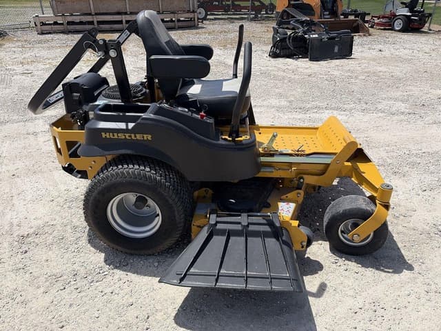 Image of Hustler FasTrak SDX equipment image 1