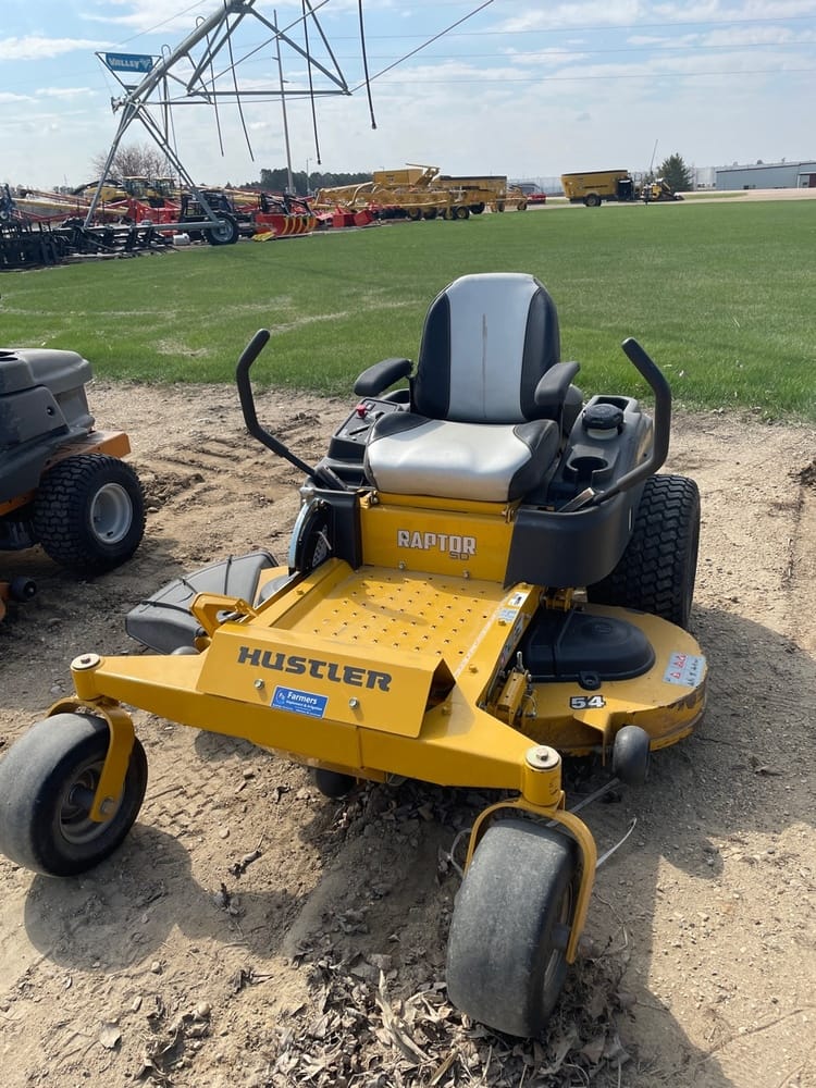 2017 Hustler Raptor SD Equipment Image0