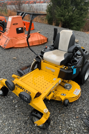 2017 Hustler Raptor Image