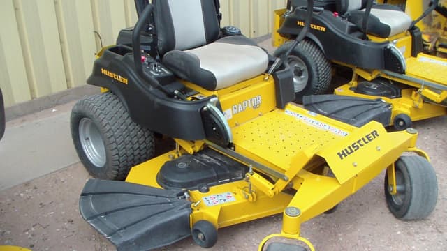 Image of Hustler Raptor SD equipment image 1