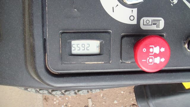 Image of Hustler Raptor SD equipment image 4