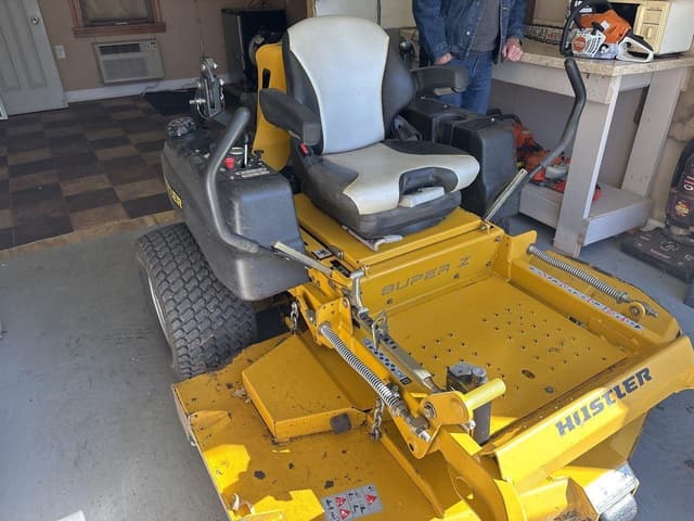 Image of Hustler Super Z equipment image 1