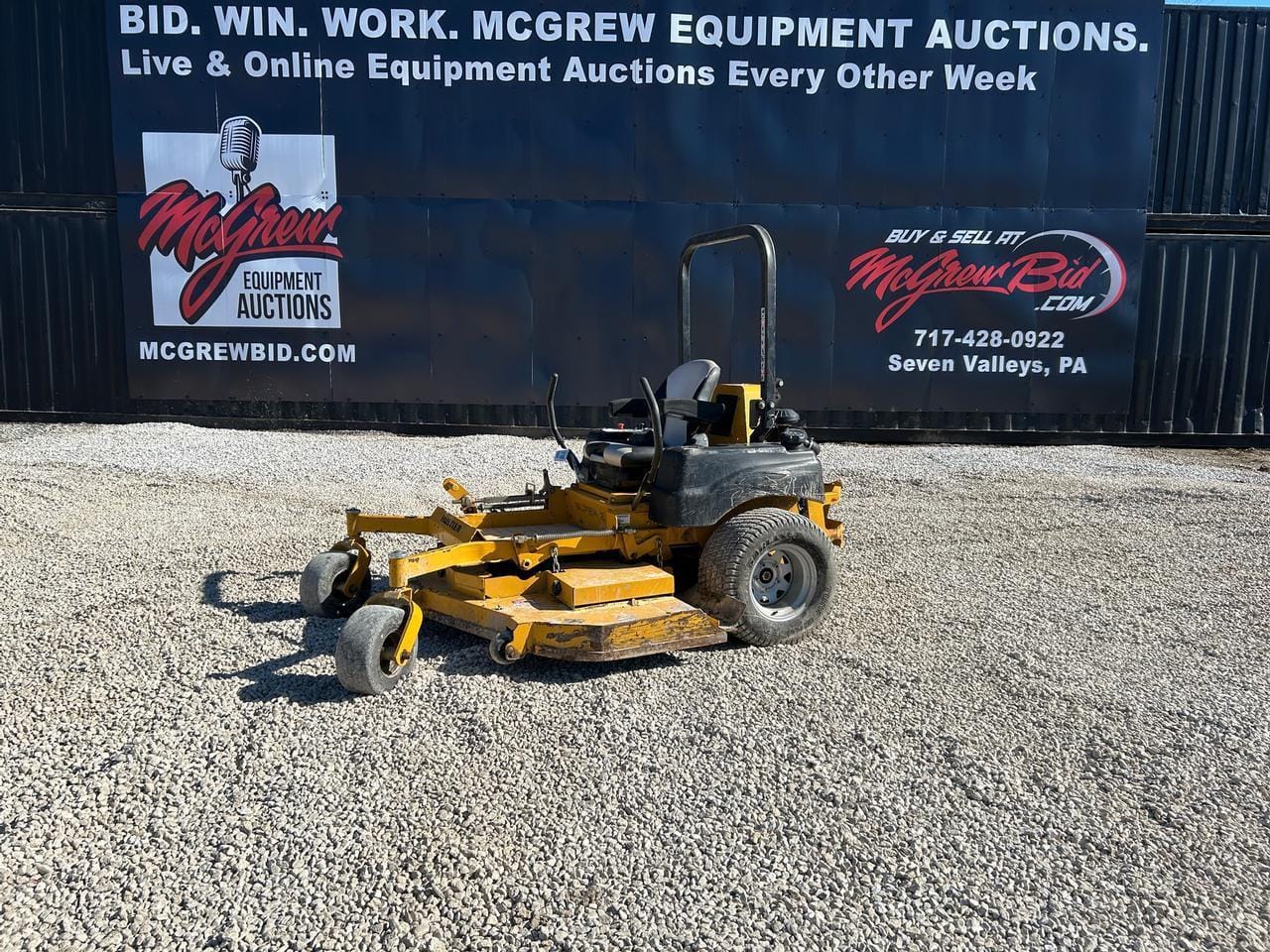 2017 Hustler Super Z Equipment Image0