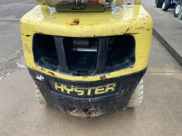 Image of Hyster 60XT equipment image 4