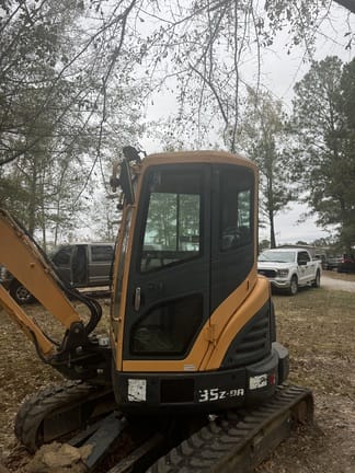 2017 Hyundai Robex 35Z-9A Equipment Image0