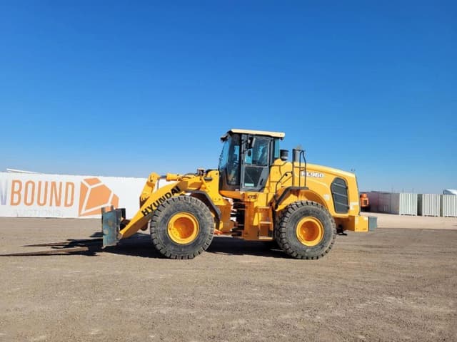 Image of Hyundai HL960 equipment image 1