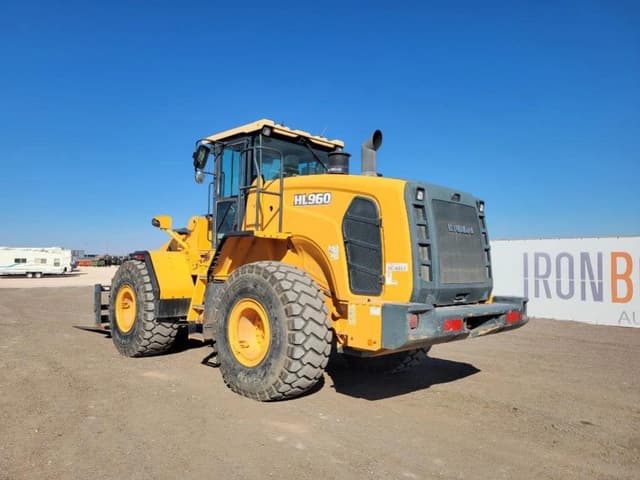 Image of Hyundai HL960 equipment image 2