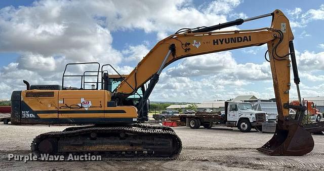 Image of Hyundai HX330L equipment image 3
