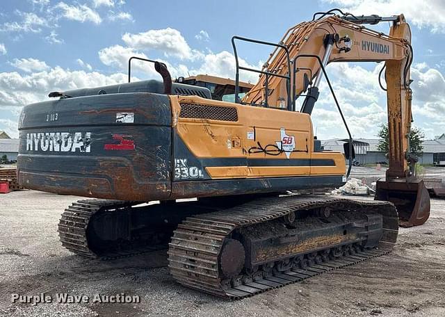 Image of Hyundai HX330L equipment image 4