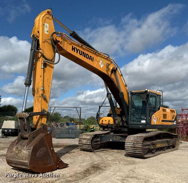 Image of Hyundai HX330L Primary image