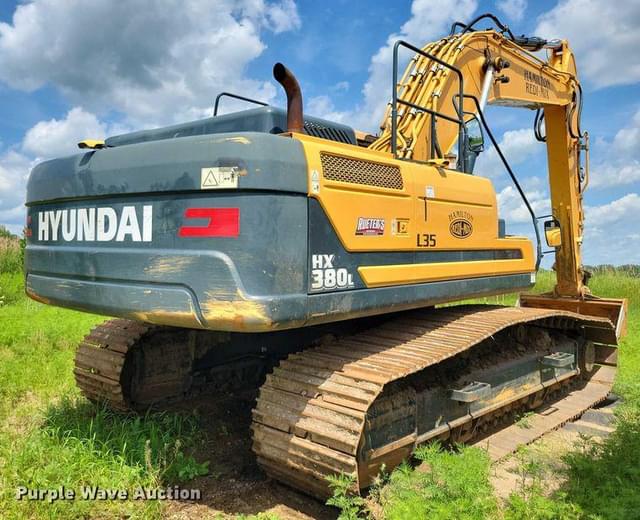 Image of Hyundai HX380L equipment image 4