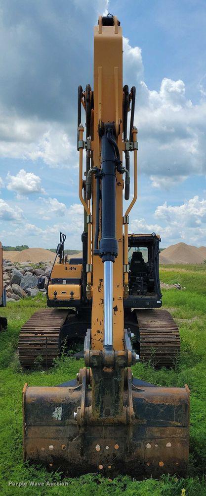 Image of Hyundai HX380L equipment image 1