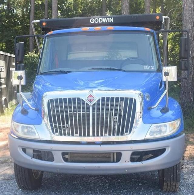 Image of International 4300 equipment image 3
