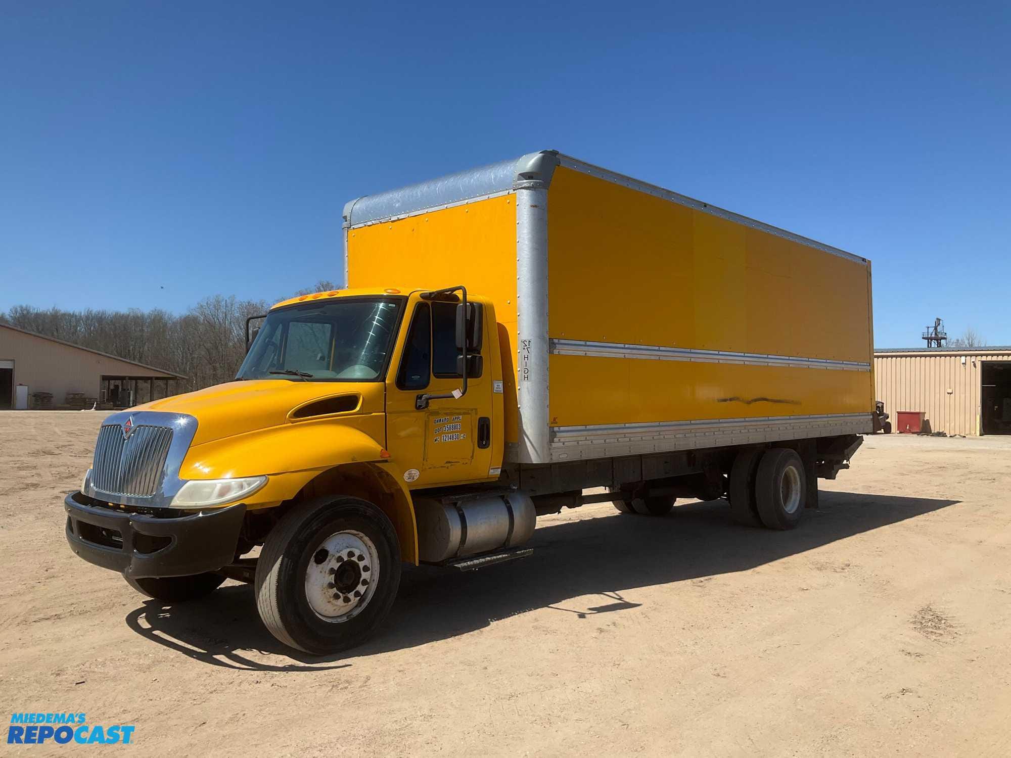 Main image International 4300