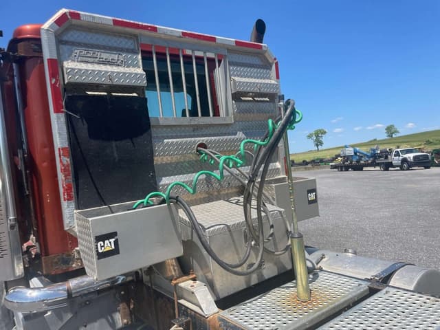 Image of International Eagle equipment image 4