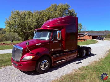 Main image International ProStar Plus 122