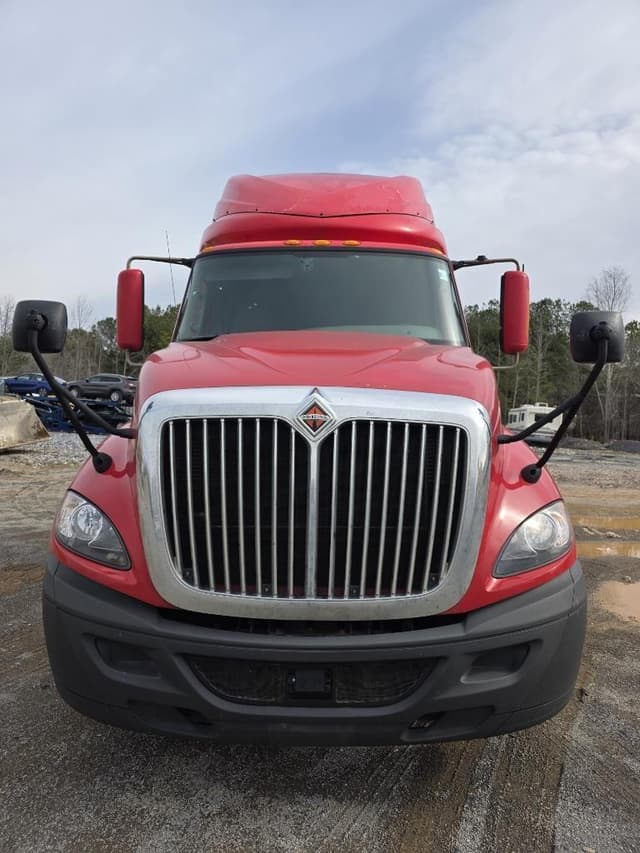 Image of International ProStar equipment image 2