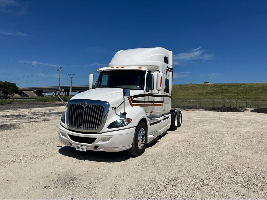 Image of International ProStar Primary image