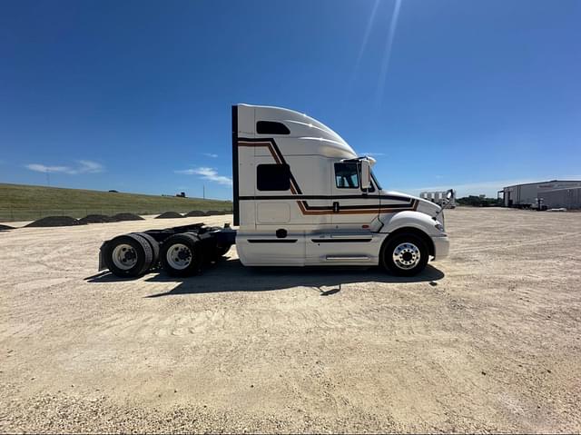 Image of International ProStar equipment image 3
