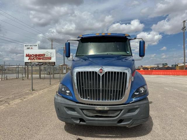 Image of International ProStar equipment image 1
