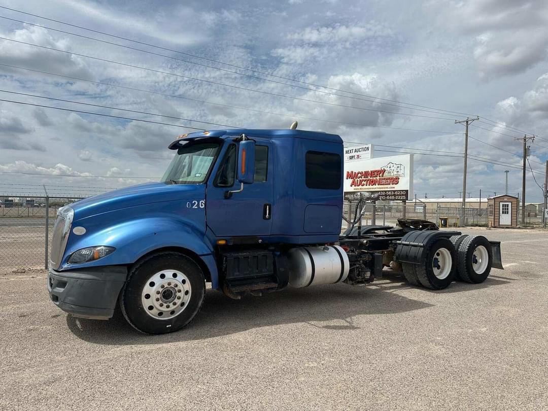 Image of International ProStar Primary image