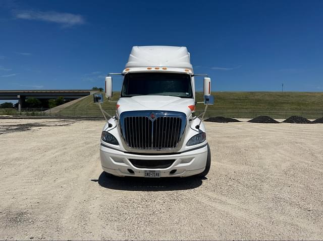 Image of International ProStar equipment image 1