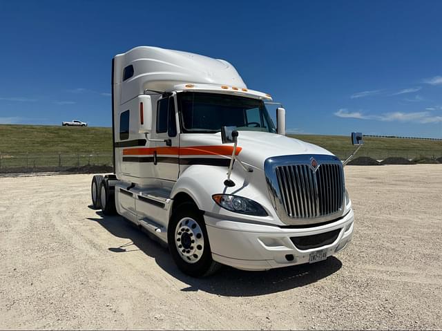 Image of International ProStar equipment image 2