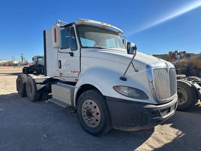 Image of International ProStar equipment image 2